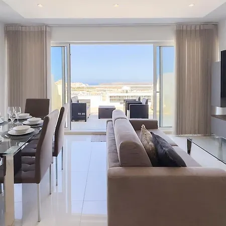 Flat 6 Seaview & View With Terrace, Close To Beaches Apartment