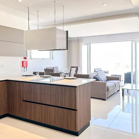 Flat 6 Seaview & View With Terrace, Close To Beaches * Mellieha
