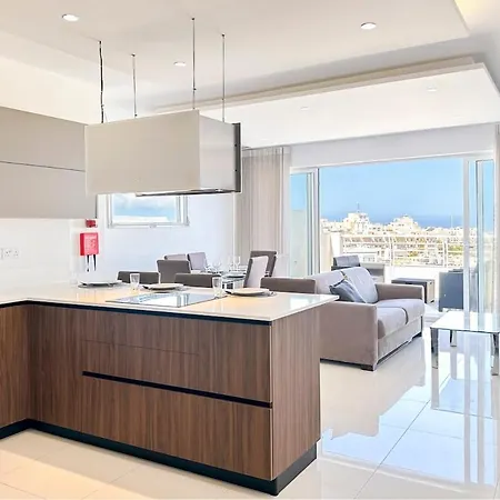 Apartment Flat 6 Seaview & View With Terrace, Close To Beaches