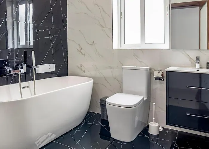 公寓 Flat 6 Seaview & View With Terrace, Close To Beaches *